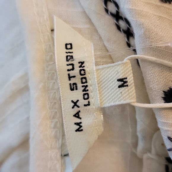 Max Studio London cream boxy blouse short sleeves & embellished mandarin collar - Picture 8 of 9